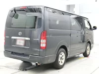 Toyota HIACE VAN лот № 40183 оценка 3  с аукциона в Японии 1