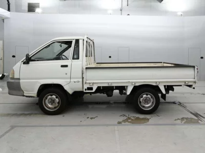 Toyota LITE ACE TRUCK  с аукциона в Японии