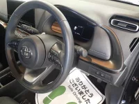 Toyota AQUA лот № 30443 оценка R  с аукциона в Японии 8