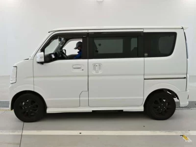 Suzuki EVERY WAGON  с аукциона в Японии