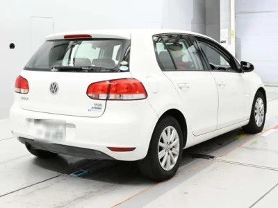Volkswagen GOLF  с аукциона в Японии