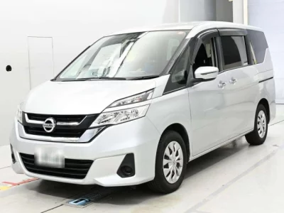 Nissan SERENA  с аукциона в Японии