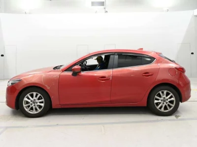 Mazda AXELA  с аукциона в Японии