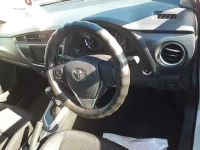 Toyota AURIS лот № 30452 оценка 3.5  с аукциона в Японии 8