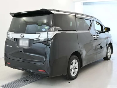 Toyota VELLFIRE  с аукциона в Японии