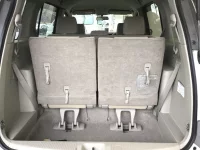 Toyota ISIS лот № 3014 оценка R  с аукциона в Японии 6