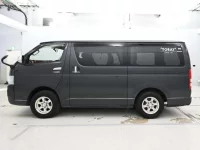 Toyota REGIUS ACE VAN лот № 40190 оценка 3.5  с аукциона в Японии 3