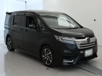 Honda STEP WAGON лот № 30455 оценка 4.5  с аукциона в Японии 4