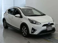 Toyota AQUA лот № 90670 оценка 3.5  с аукциона в Японии 4