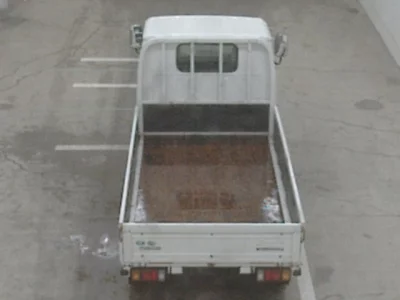 Mazda TITAN  с аукциона в Японии