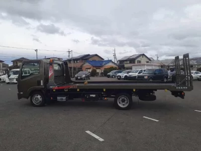 Isuzu ELF  с аукциона в Японии