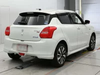 Suzuki SWIFT лот № 11063 оценка 4  с аукциона в Японии 1
