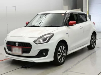 Suzuki SWIFT  с аукциона в Японии