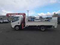 Toyota DYNA лот № 70013 оценка 4  с аукциона в Японии 3