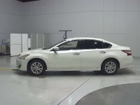 Nissan TEANA лот № 30478 оценка 4.5  с аукциона в Японии 3