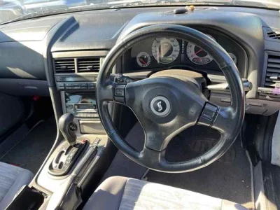 Nissan SKYLINE  с аукциона в Японии