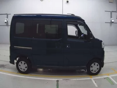Daihatsu ATRAI VAN  с аукциона в Японии