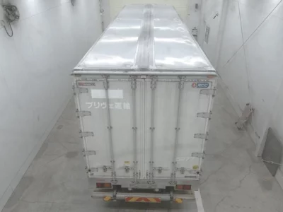 Mitsubishi FUSO TRUCK  с аукциона в Японии