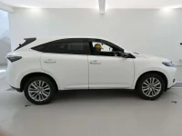 Toyota HARRIER лот № 30502 оценка 4  с аукциона в Японии 2