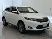Toyota HARRIER лот № 30502 оценка 4  с аукциона в Японии 4