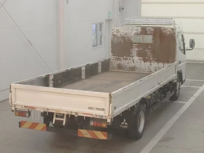 Mitsubishi CANTER  с аукциона в Японии