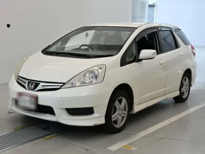 Honda FIT SHUTTLE  с аукциона в Японии