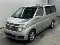 Nissan ELGRAND лот № 90008 оценка 3.5  с аукциона в Японии 3