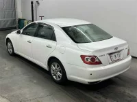 Toyota MARK X лот № 90045 оценка R  с аукциона в Японии 1
