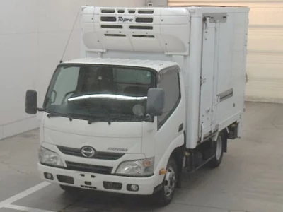Hino DUTRO  с аукциона в Японии