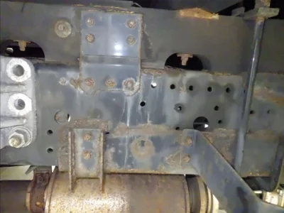 Isuzu FORWARD  с аукциона в Японии