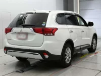 Mitsubishi OUTLANDER лот № 90770 оценка 3.5  с аукциона в Японии 1