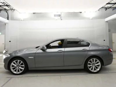 BMW 5-Series  с аукциона в Японии