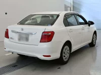 Toyota COROLLA AXIO лот № 30534 оценка 4  с аукциона в Японии 1