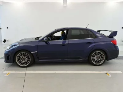 Subaru IMPREZA  с аукциона в Японии