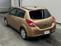 Nissan TIIDA лот № 90063 оценка 3.5  с аукциона в Японии 1