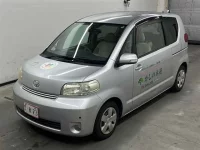 Toyota PORTE лот № 90068 оценка 3.5  с аукциона в Японии 3