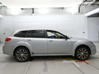 Subaru LEGACY OUTBACK лот № 90812 оценка 3.5  с аукциона в Японии 2