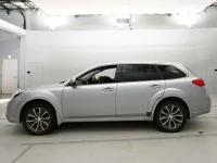 Subaru LEGACY OUTBACK лот № 90812 оценка 3.5  с аукциона в Японии 3