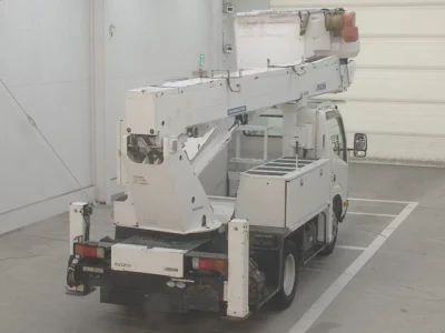 Toyota DYNA  с аукциона в Японии