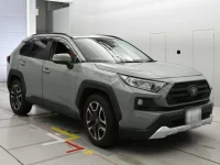 Toyota RAV4 лот № 30553 оценка 4  с аукциона в Японии 4