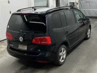 Volkswagen GOLF TOURAN лот № 90112 оценка 4  с аукциона в Японии 4
