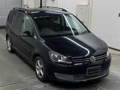 Volkswagen GOLF TOURAN  с аукциона в Японии