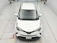Toyota C-HR лот № 30566 оценка 4  с аукциона в Японии 6
