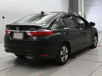 Honda GRACE лот № 30565 оценка 4  с аукциона в Японии 1