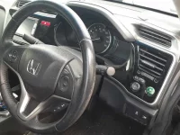 Honda GRACE лот № 30565 оценка 4  с аукциона в Японии 8