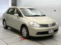 Nissan TIIDA LATIO лот № 90840 оценка 3  с аукциона в Японии 4