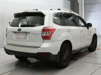 Subaru FORESTER лот № 30571 оценка R  с аукциона в Японии 1
