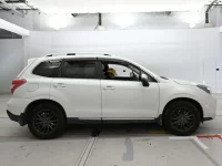 Subaru FORESTER лот № 30571 оценка R  с аукциона в Японии 2