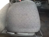 Toyota VITZ лот № 30573 оценка 3.5  с аукциона в Японии 9