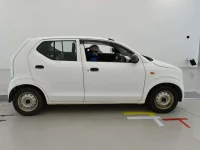 Suzuki ALTO VAN лот № 3329 оценка 3.5  с аукциона в Японии 2